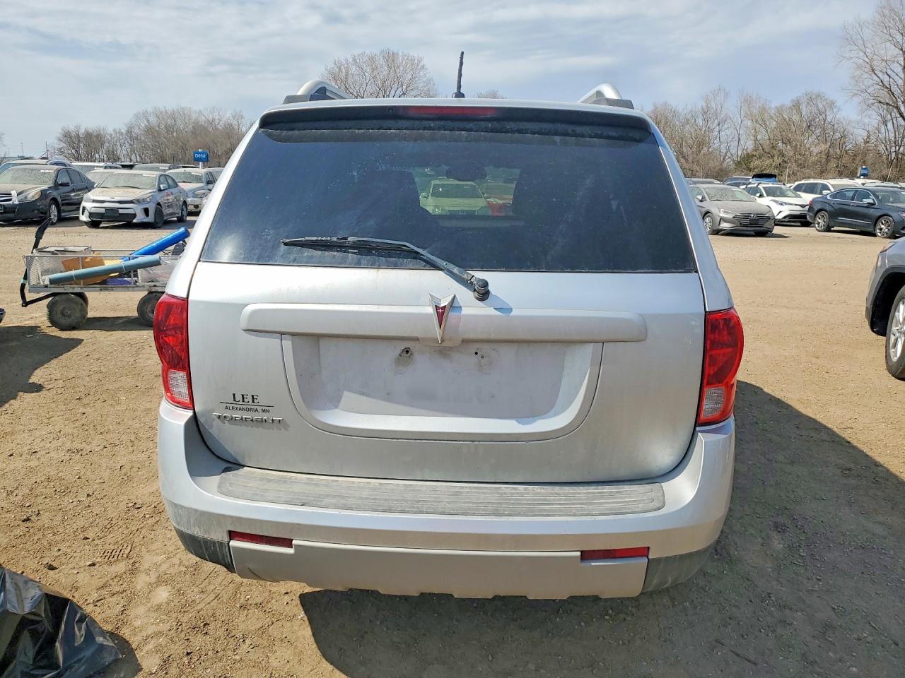 2009 PONTIAC TORRENT photo 11