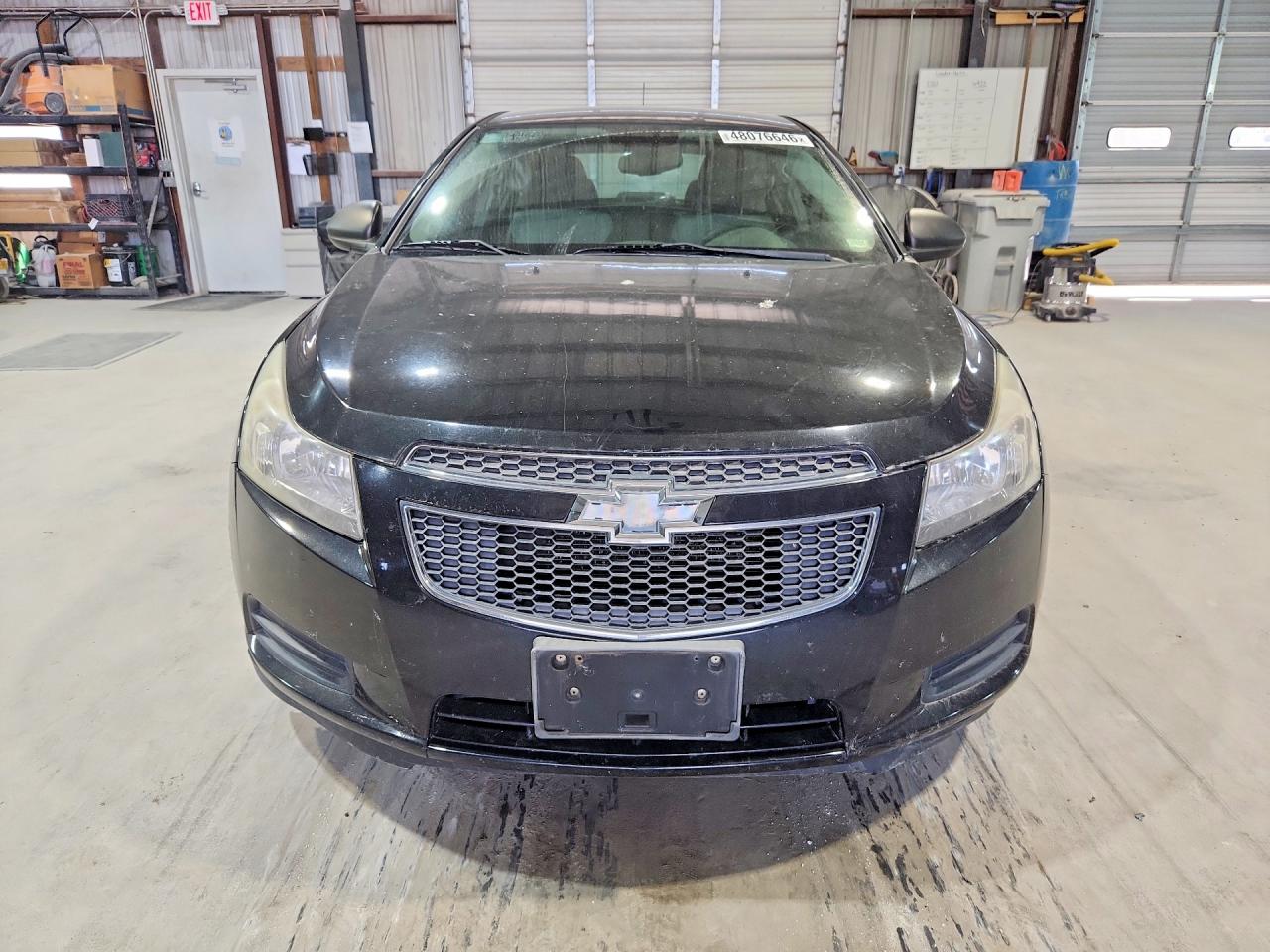 2013 CHEVROLET CRUZE LS photo 9