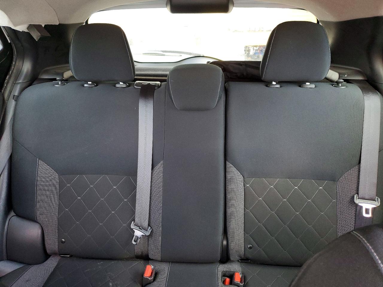 2019 NISSAN KICKS SV photo 19