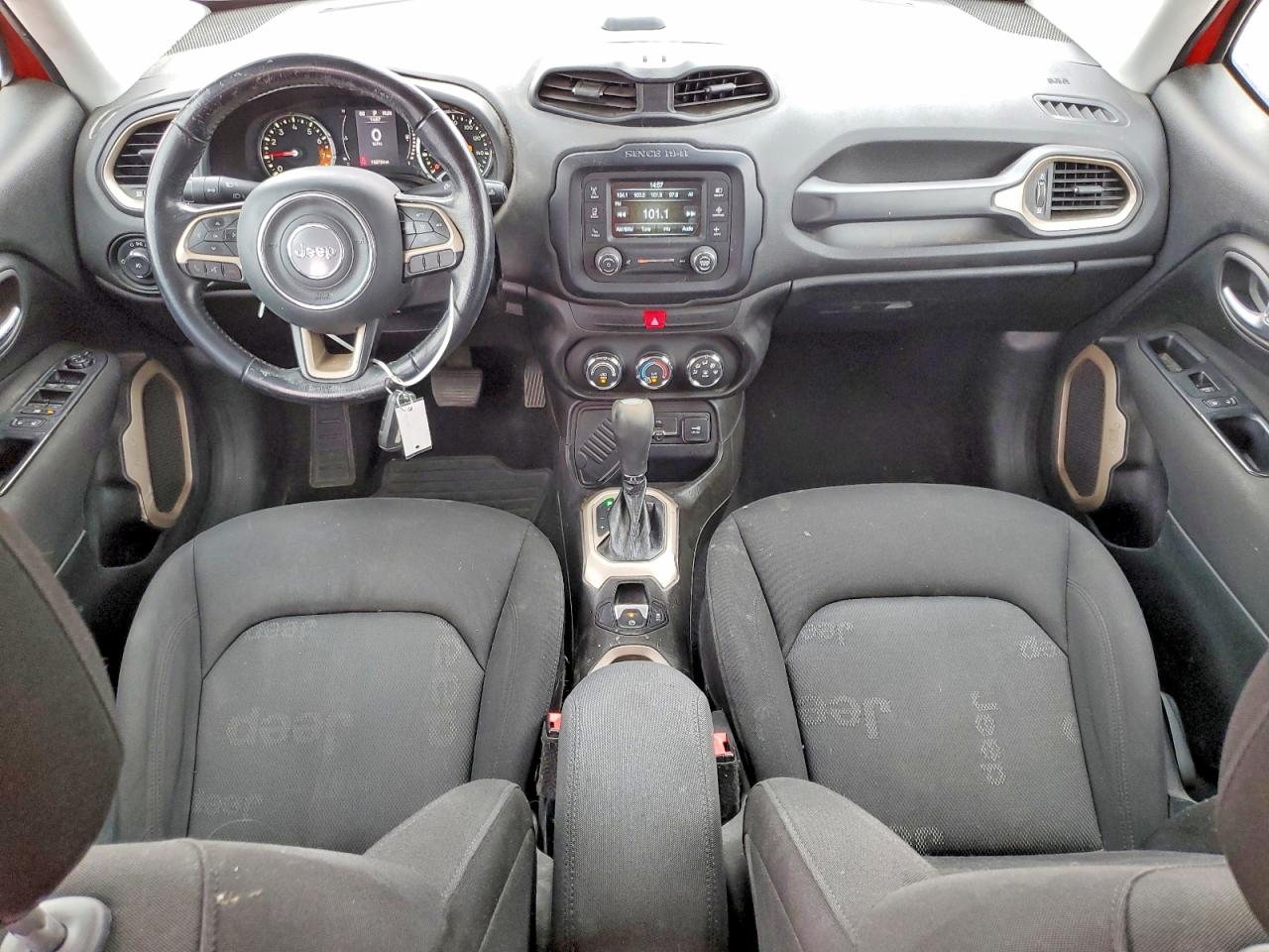 2017 JEEP RENEGADE LATITUDE photo 15