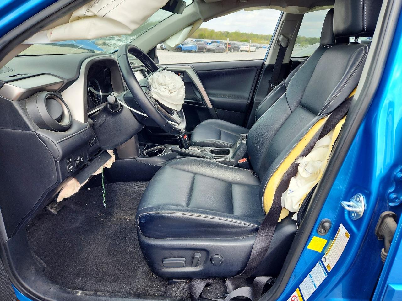 2016 TOYOTA RAV4 LIMITED photo 7