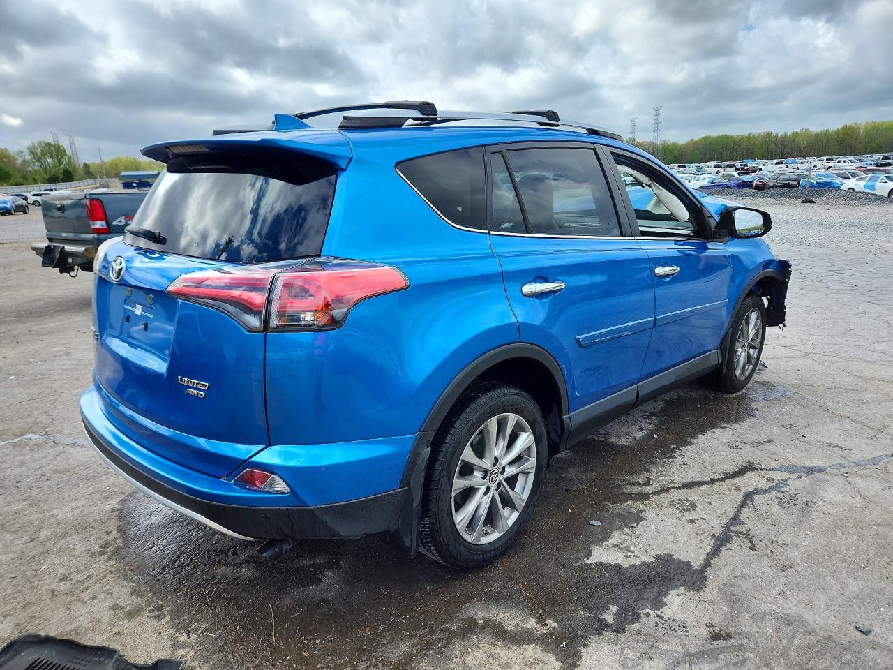 2016 TOYOTA RAV4 LIMITED photo 3