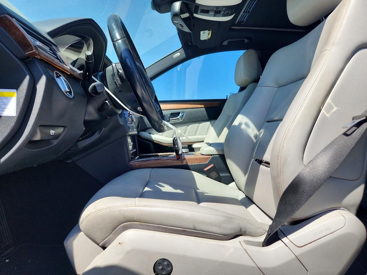 2011 MERCEDES-BENZ E 350 photo 19