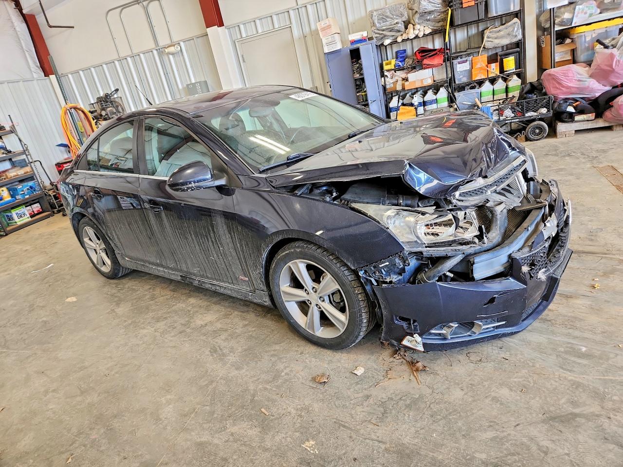 2014 CHEVROLET CRUZE LT photo 4