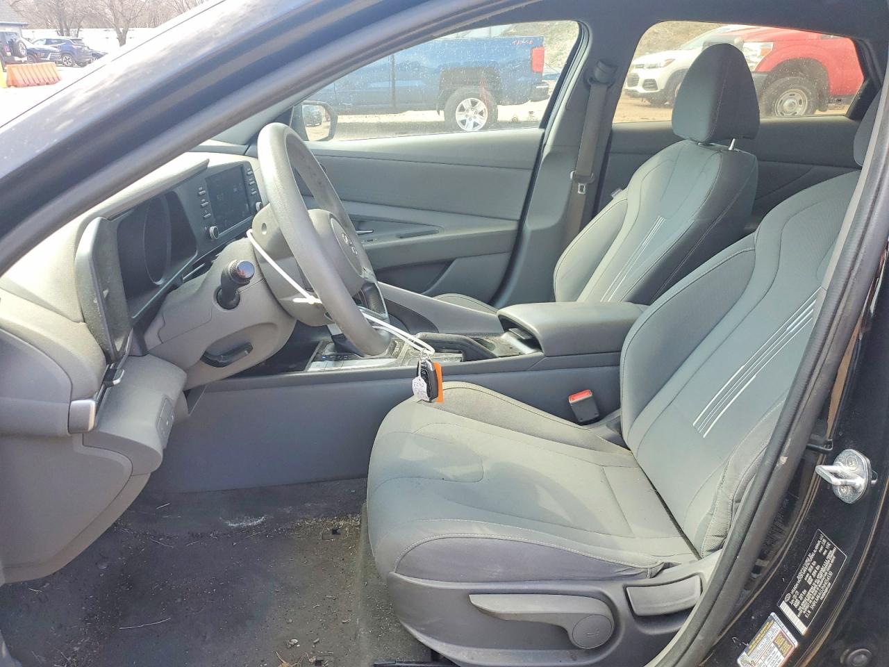2022 HYUNDAI ELANTRA SEL photo 13