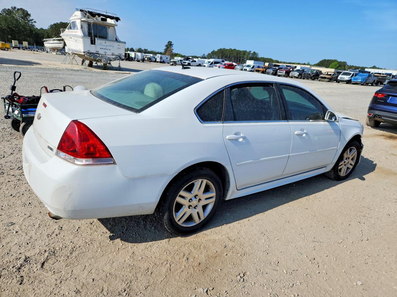 2013 CHEVROLET IMPALA LT photo 5