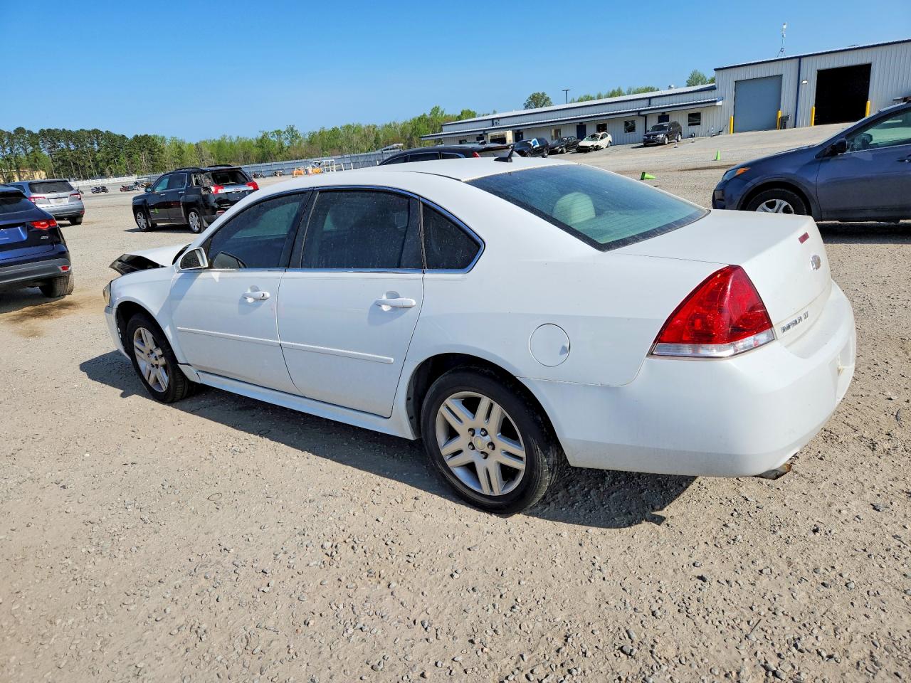 2013 CHEVROLET IMPALA LT photo 3