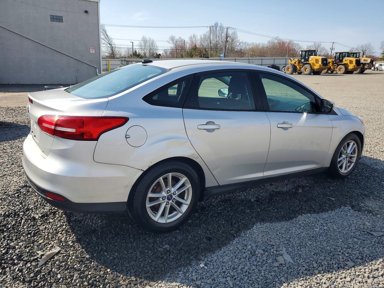 2015 FORD FOCUS SE photo 7