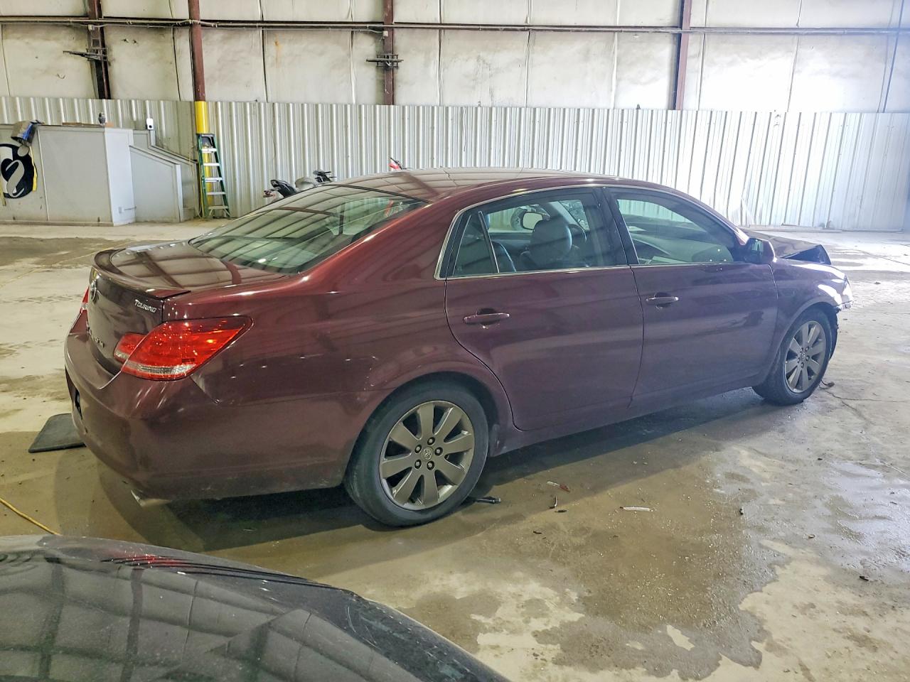2005 TOYOTA AVALON TOURING photo 3