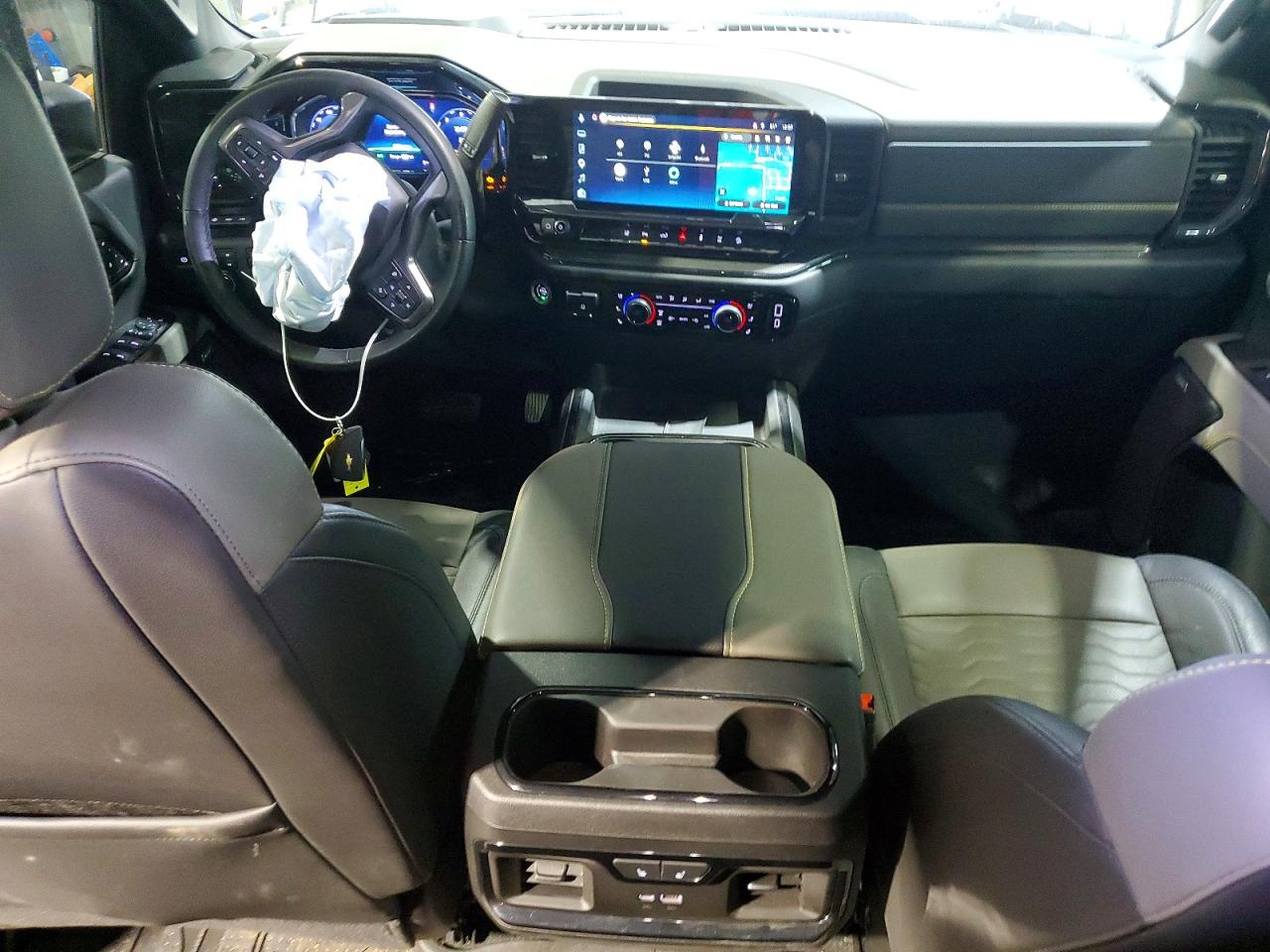 2025 CHEVROLET SILVERADO K2500 ZR2 photo 15