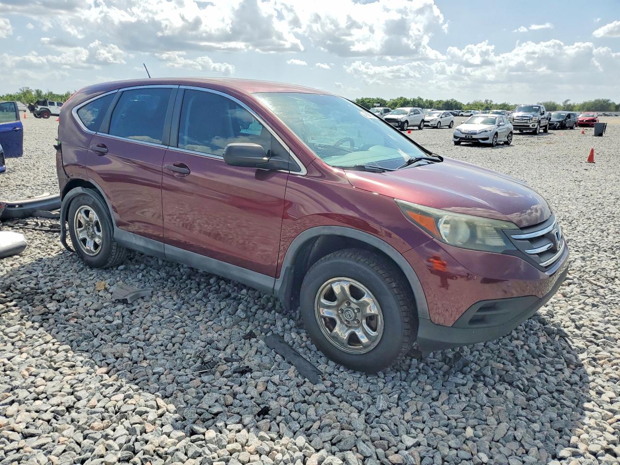 2013 HONDA CR-V LX photo 4