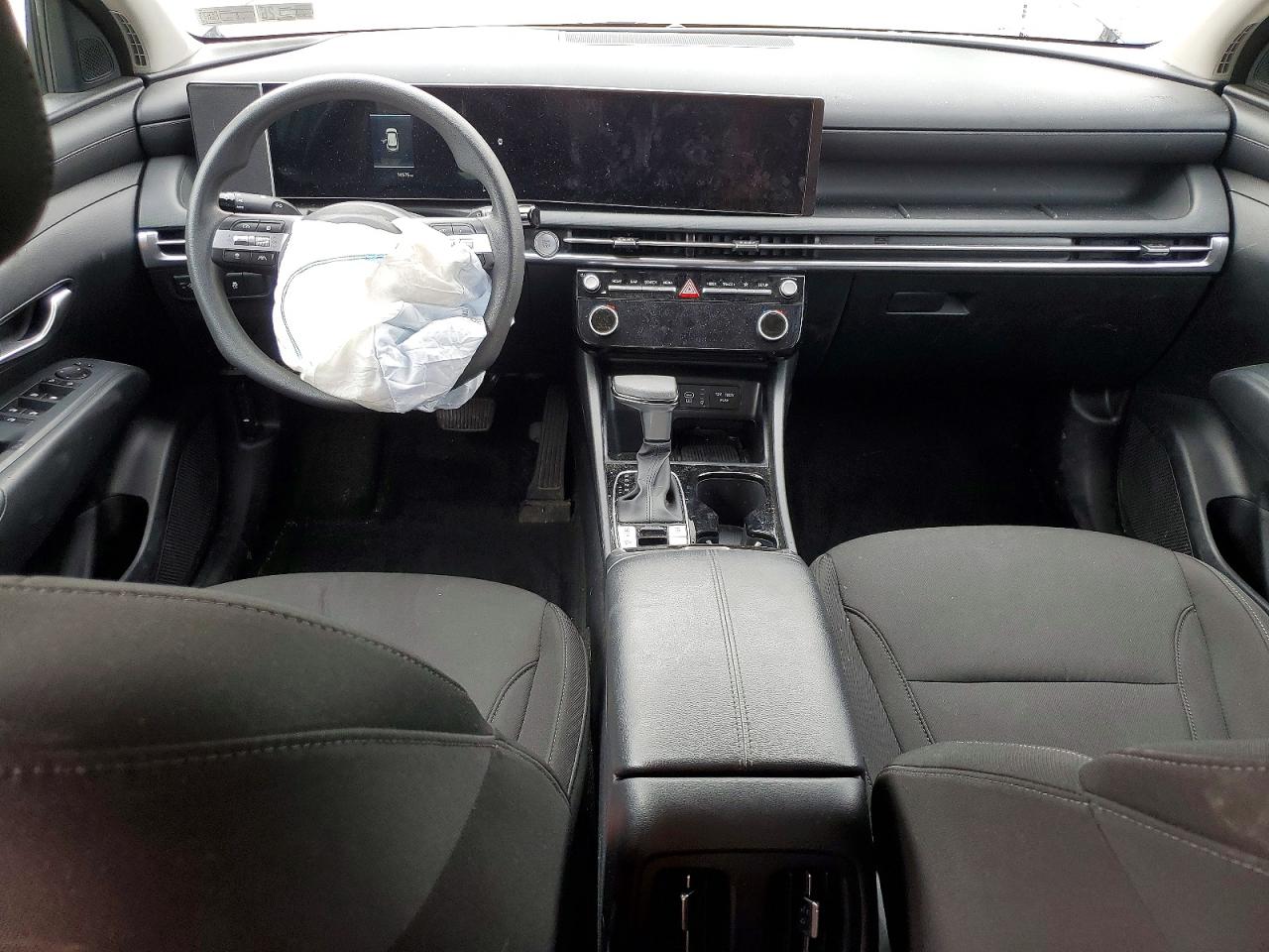 2025 HYUNDAI TUCSON SEL photo 8