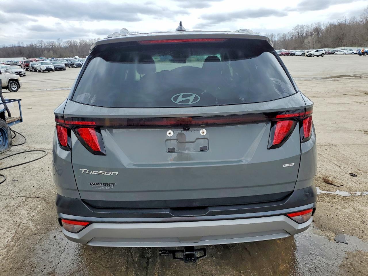 2025 HYUNDAI TUCSON SEL photo 6