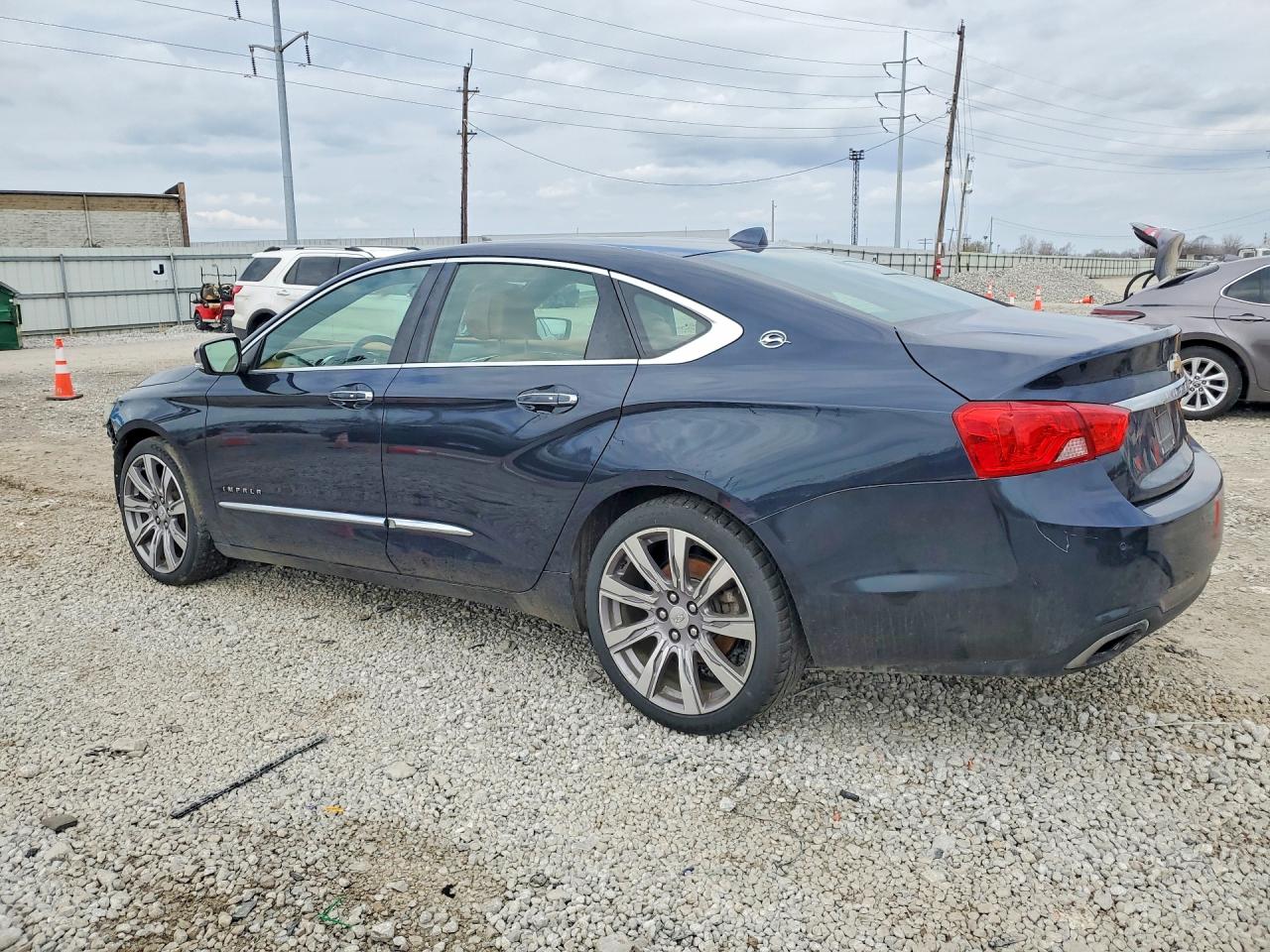 2014 CHEVROLET IMPALA LTZ photo 4
