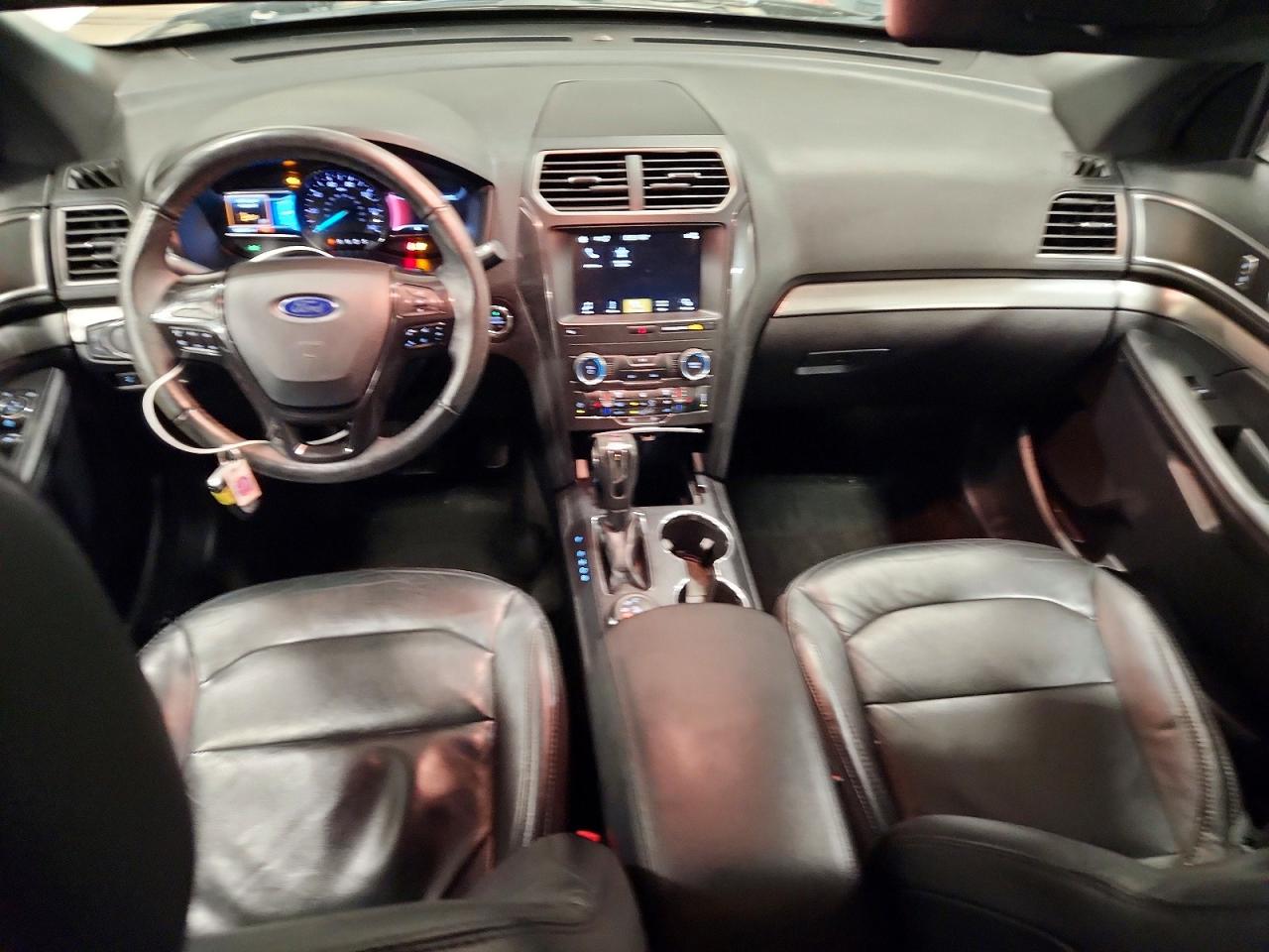 2018 FORD EXPLORER XLT photo 15