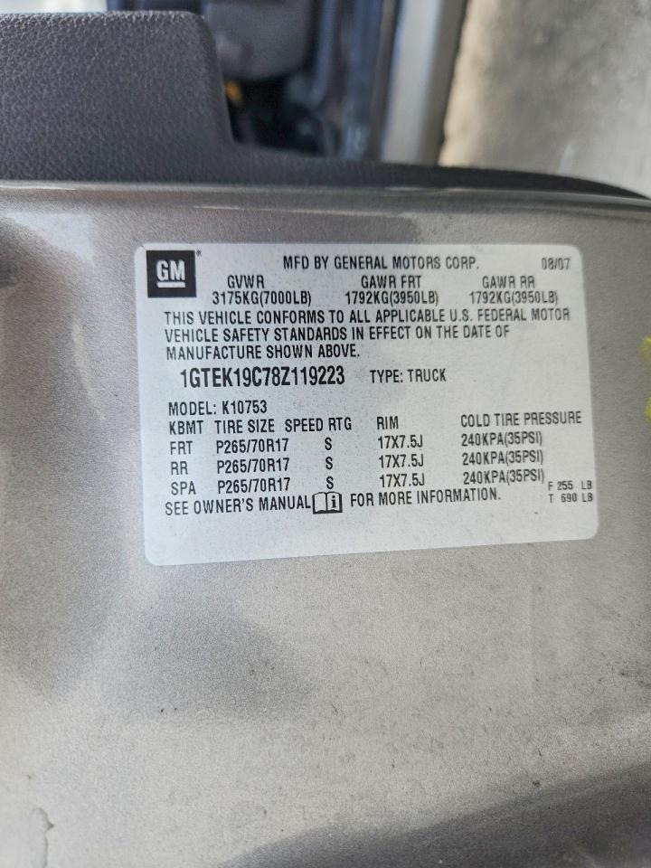 2008 GMC SIERRA K1500 photo 23