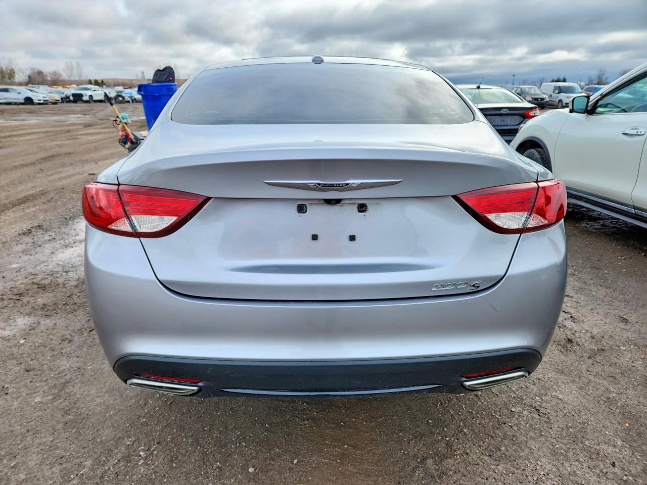 2015 CHRYSLER 200 photo 16