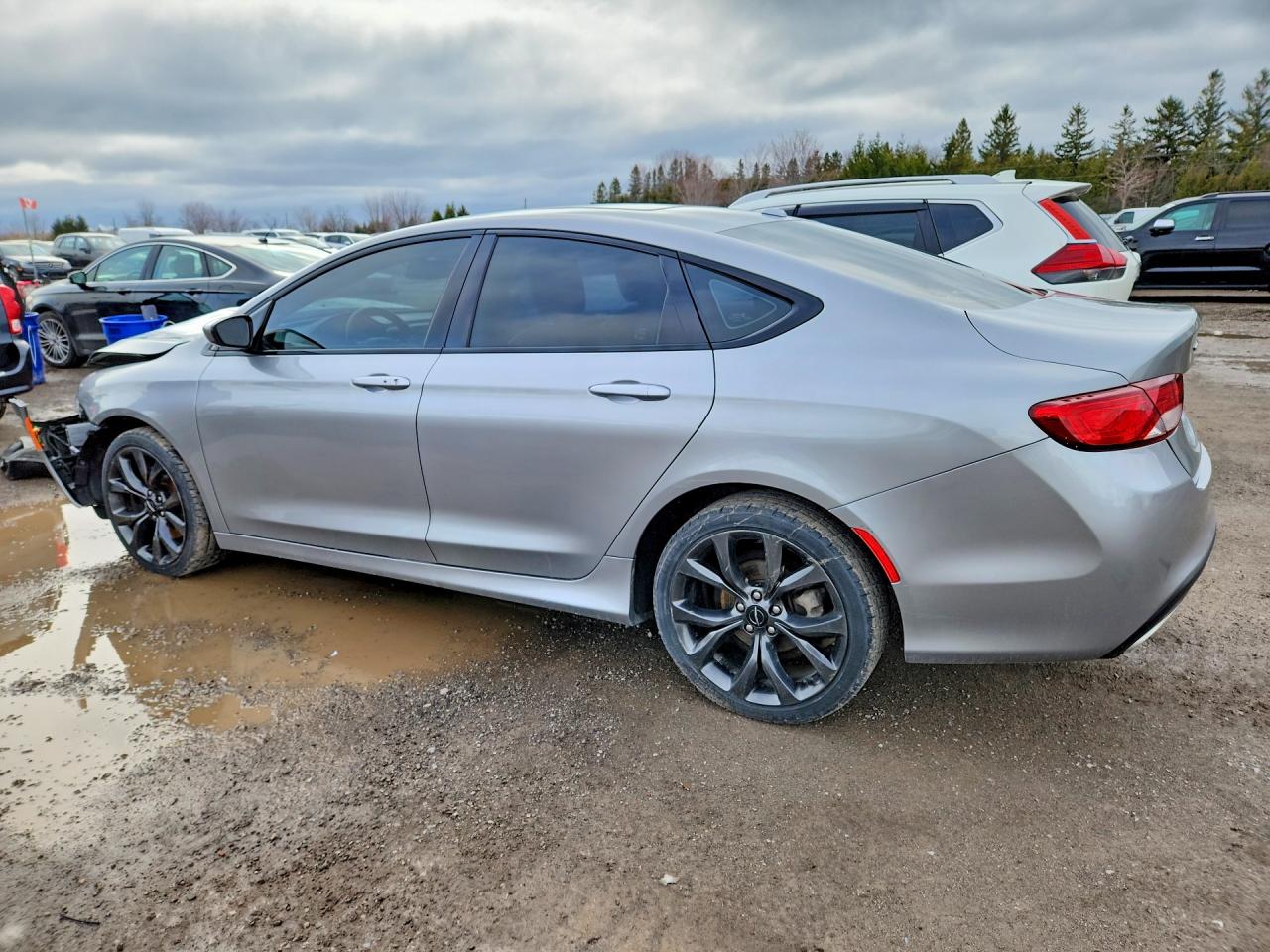 2015 CHRYSLER 200 photo 4