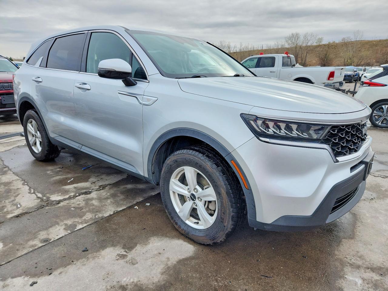 2022 KIA SORENTO LX photo 10