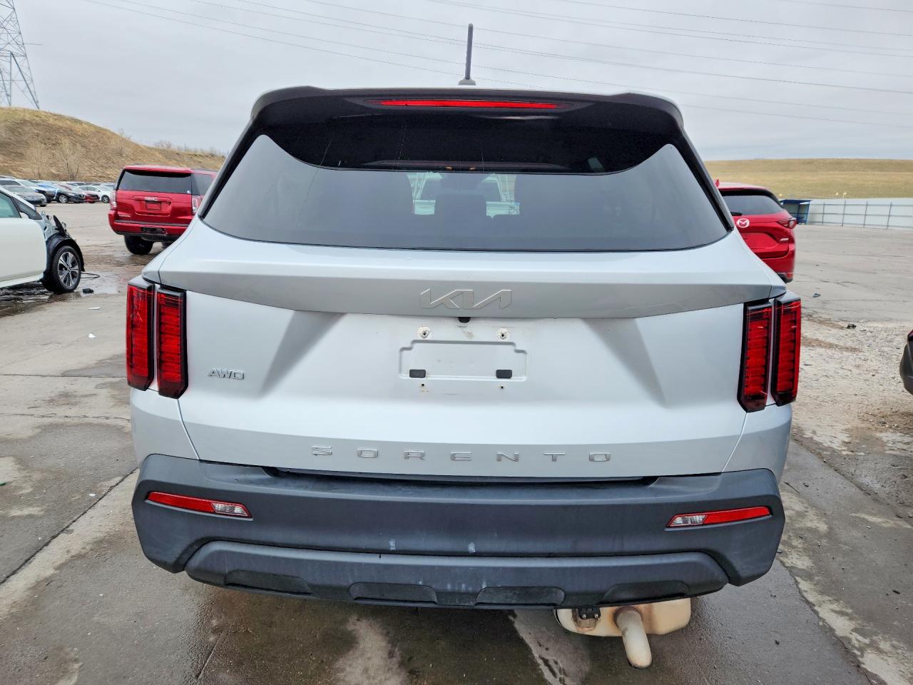 2022 KIA SORENTO LX photo 16