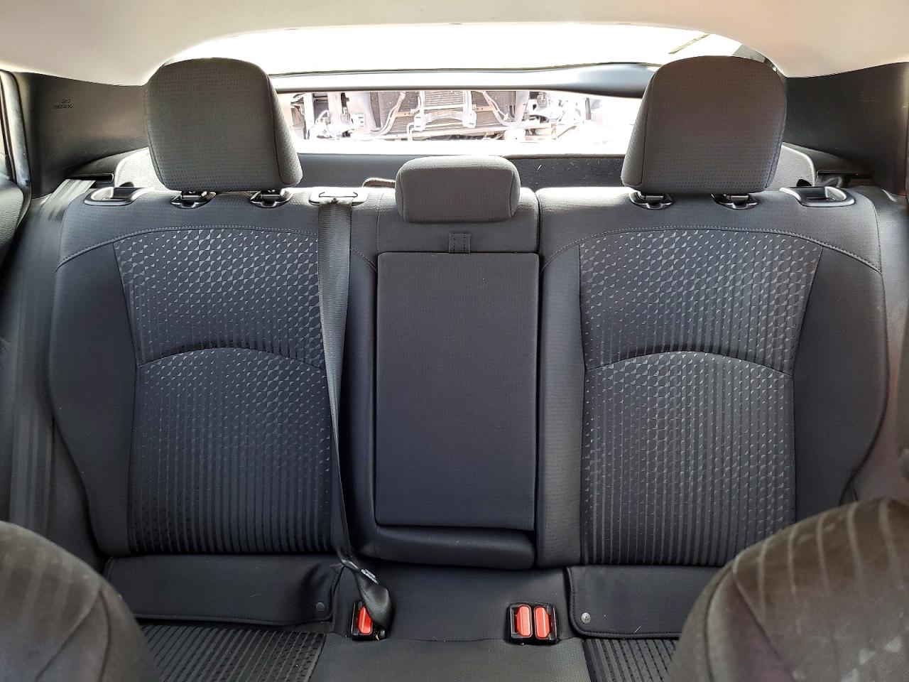 2016 TOYOTA PRIUS THREE photo 19