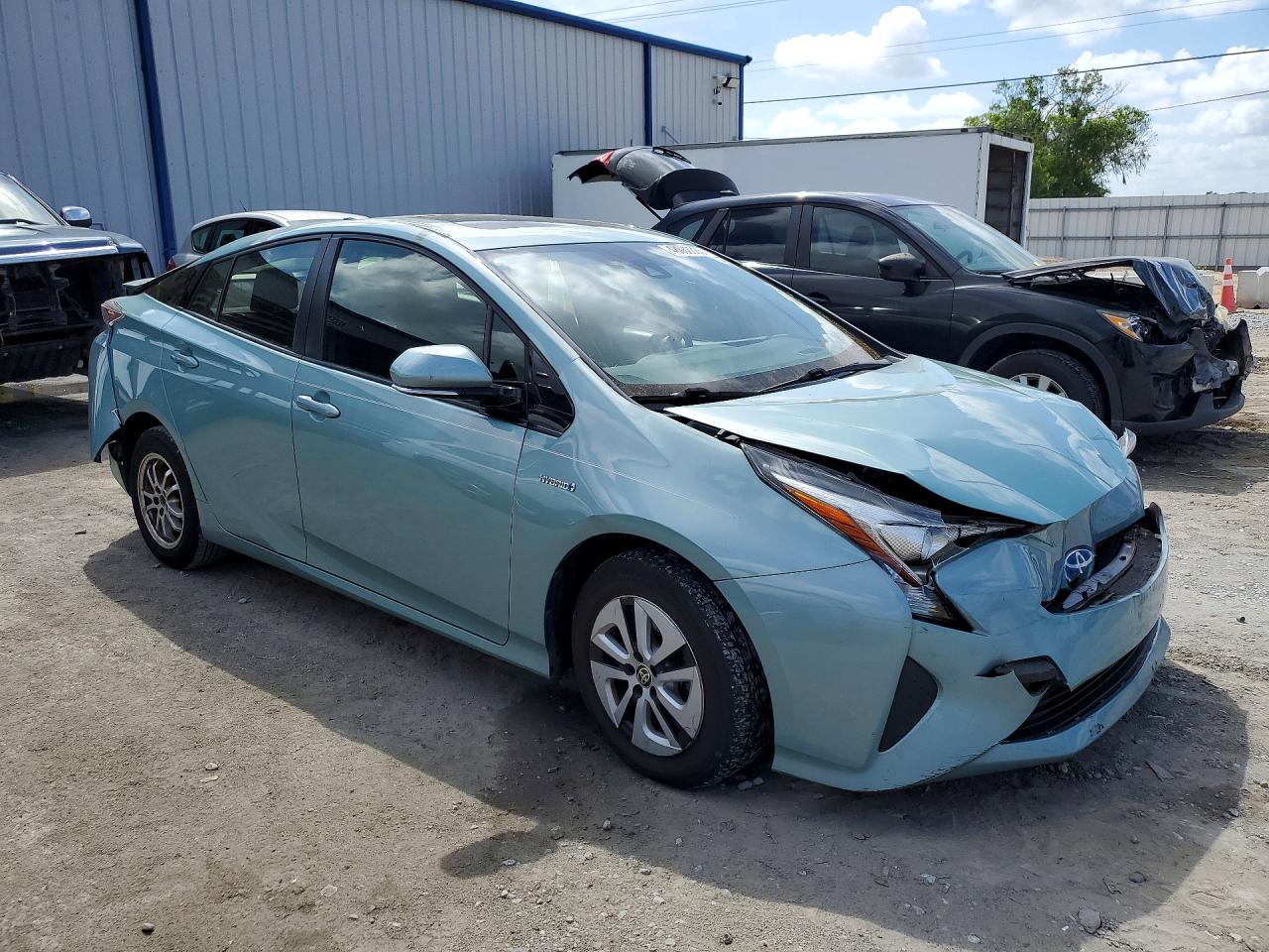 2016 TOYOTA PRIUS THREE photo 7
