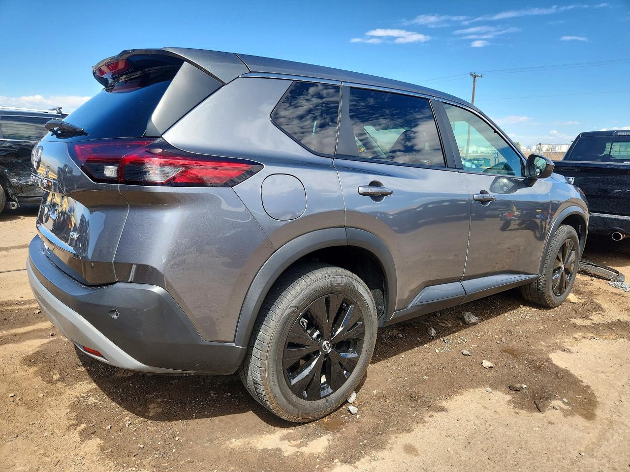 2023 NISSAN ROGUE SV photo 5