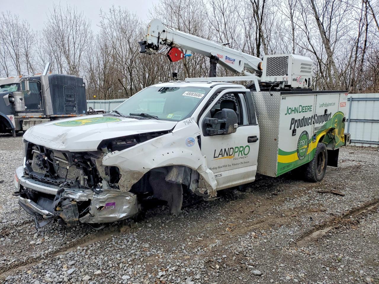 2021 FORD F550