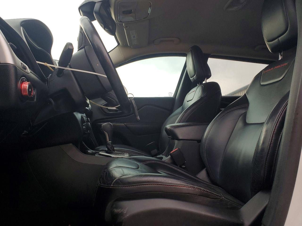 2015 JEEP CHEROKEE TRAILHAWK photo 13