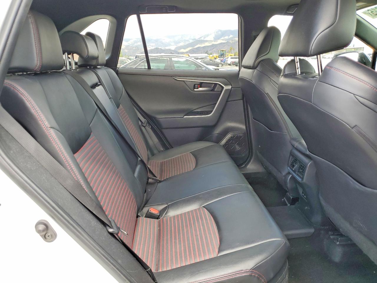 2023 TOYOTA RAV4 PRIME XSE photo 21