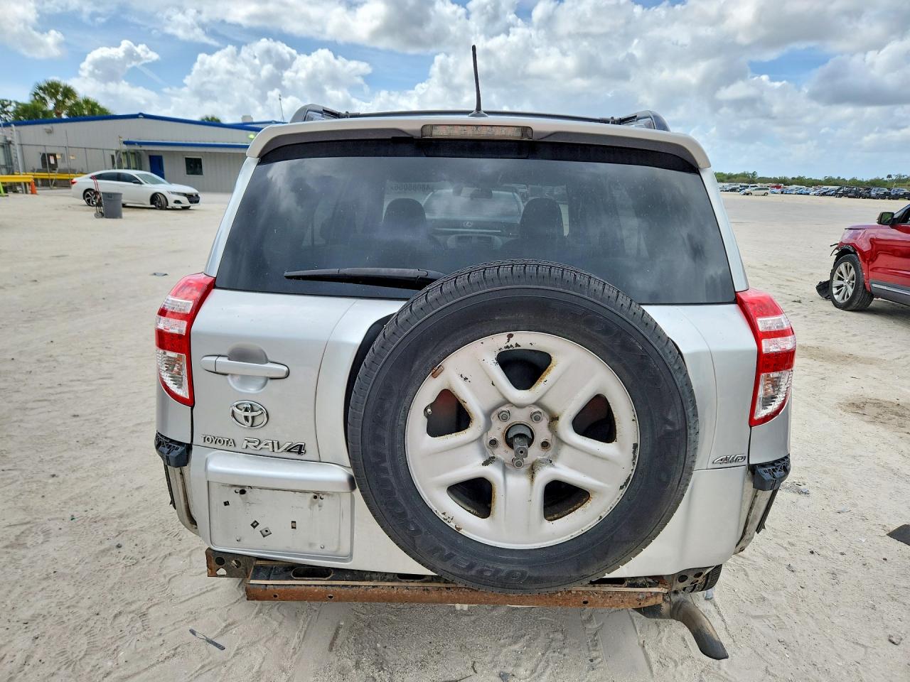 2010 TOYOTA RAV4 BASE photo 6