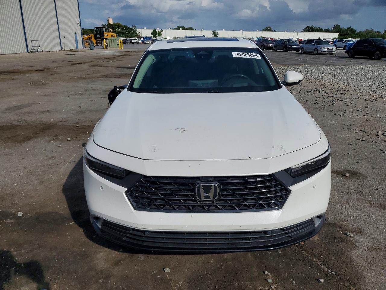 2024 HONDA ACCORD TOURING HYBRID photo 13