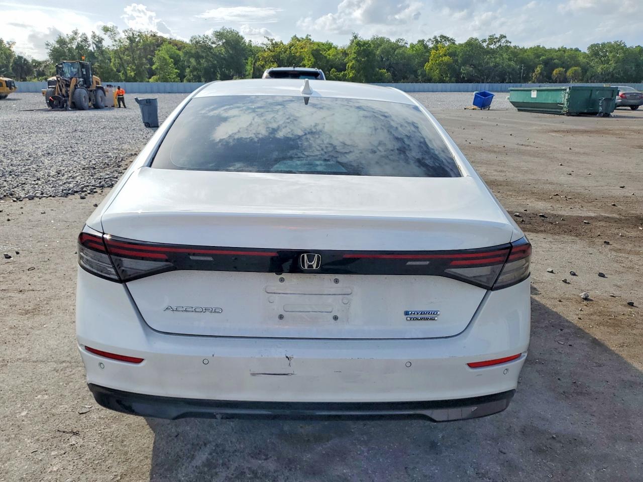 2024 HONDA ACCORD TOURING HYBRID photo 16