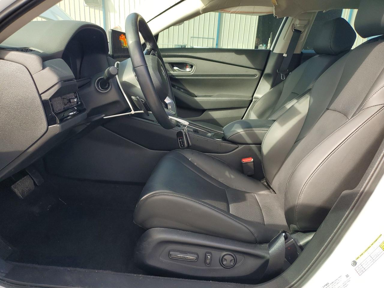 2024 HONDA ACCORD TOURING HYBRID photo 19