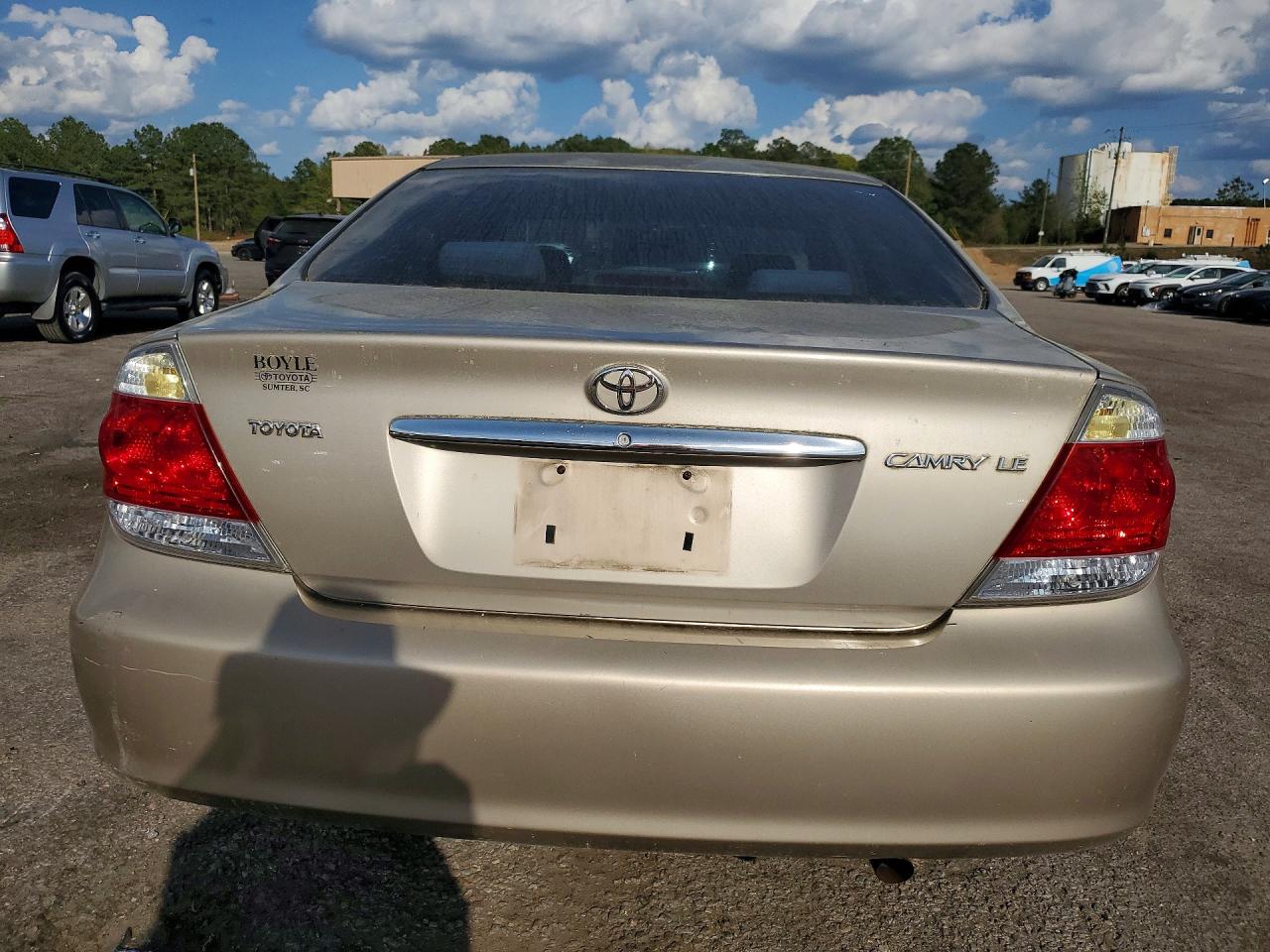 2005 TOYOTA CAMRY LE photo 6