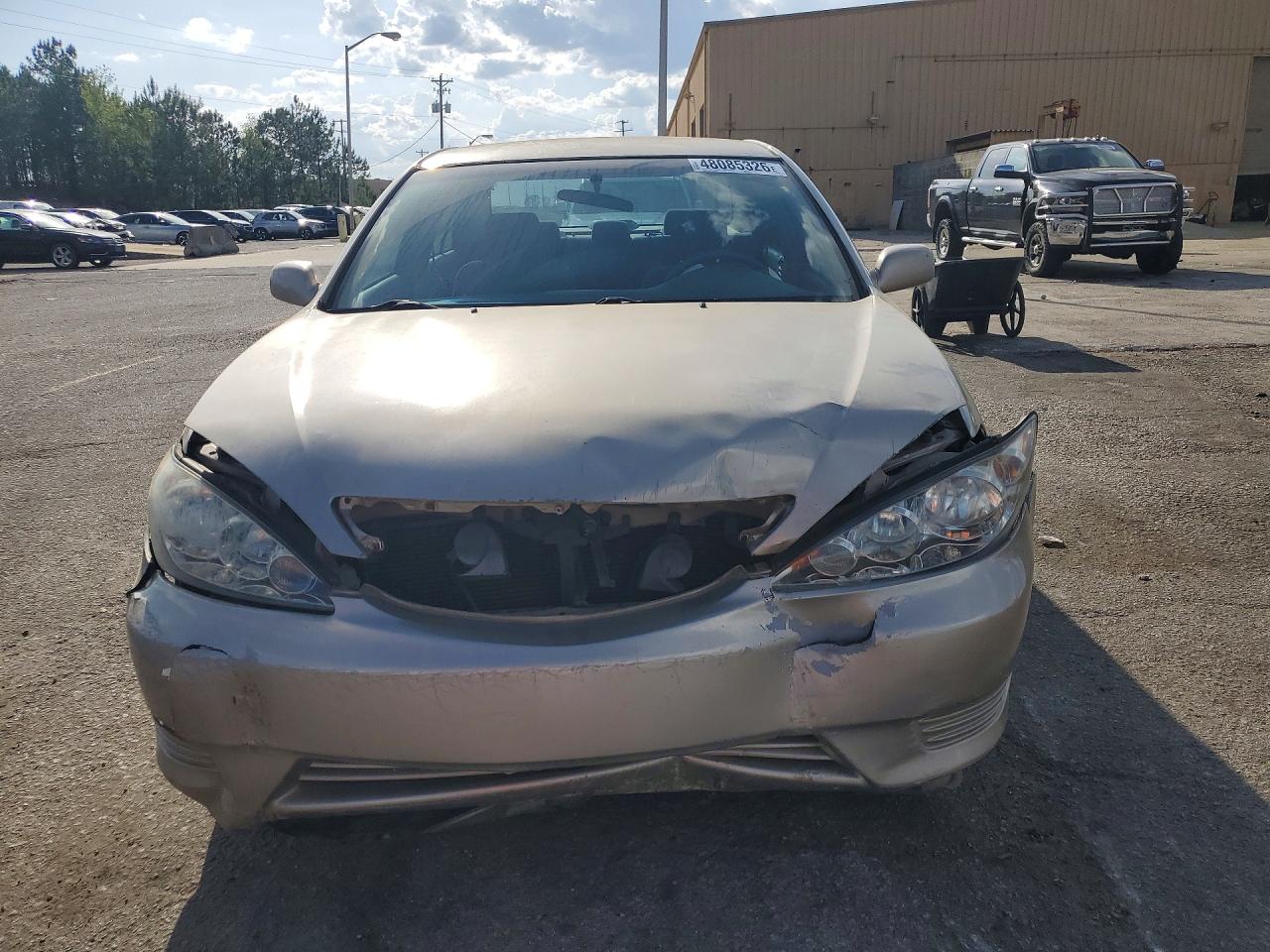 2005 TOYOTA CAMRY LE photo 5