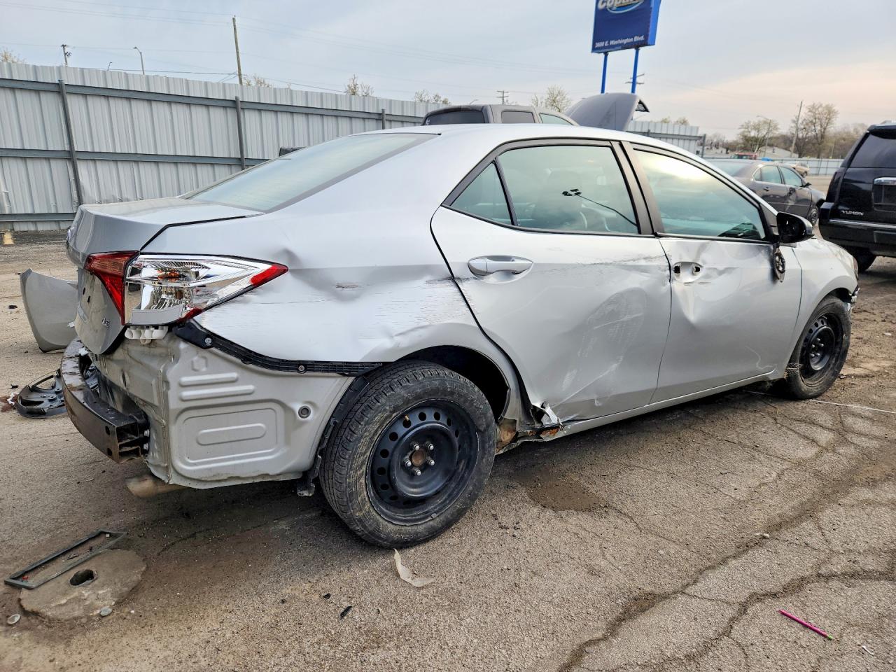 2018 TOYOTA COROLLA LE photo 5
