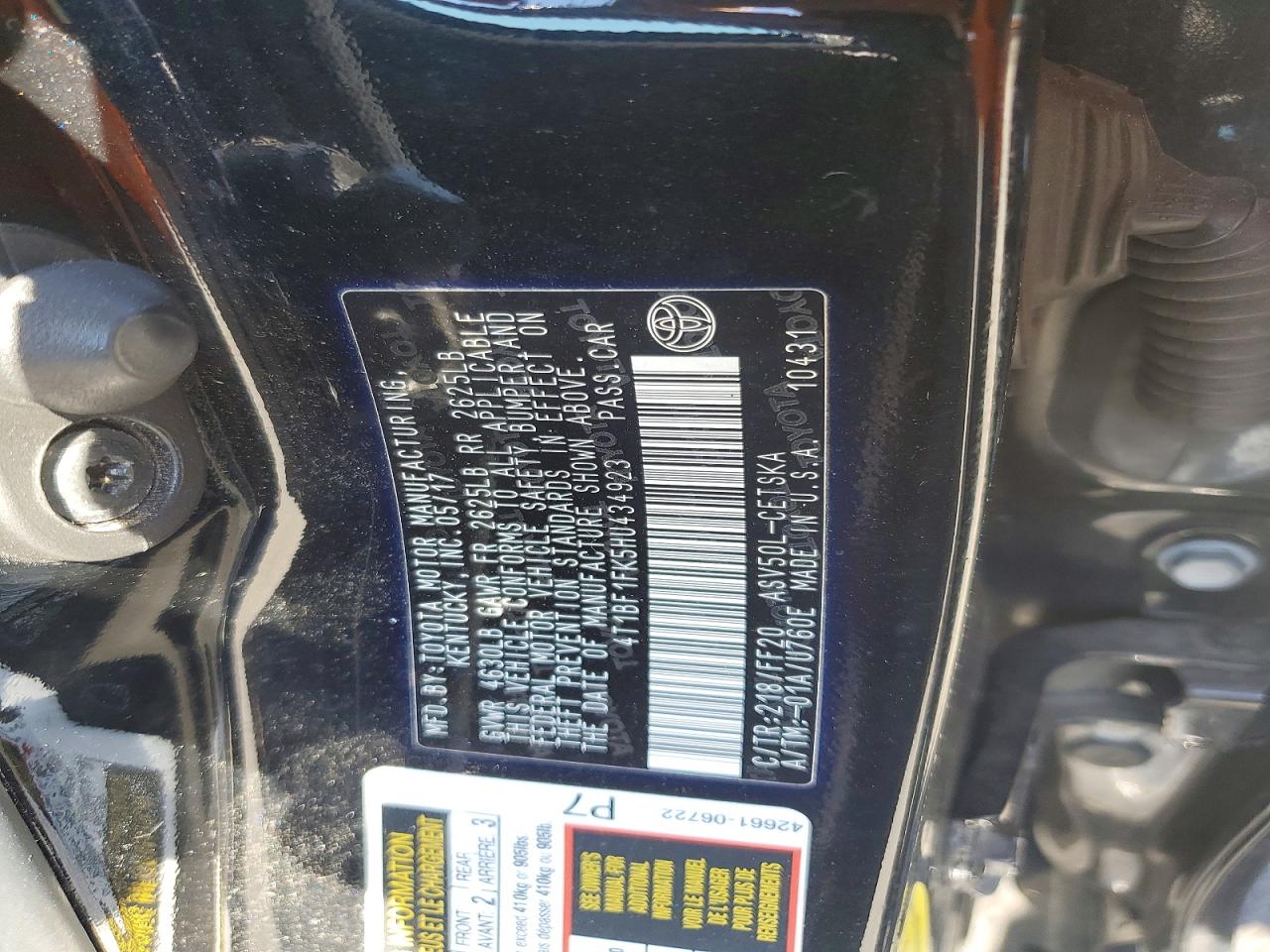 2017 TOYOTA CAMRY SE photo 23