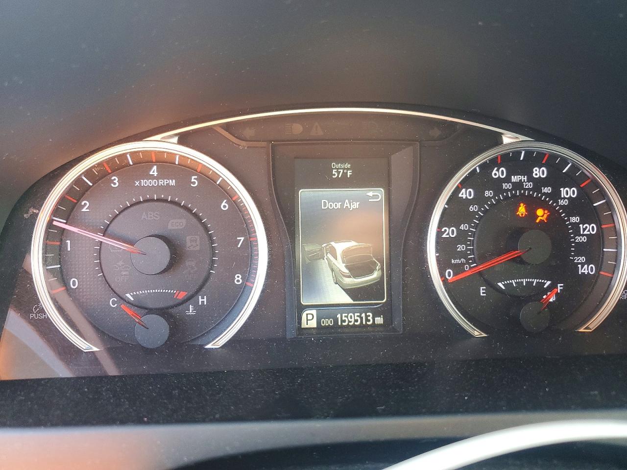2017 TOYOTA CAMRY SE photo 17