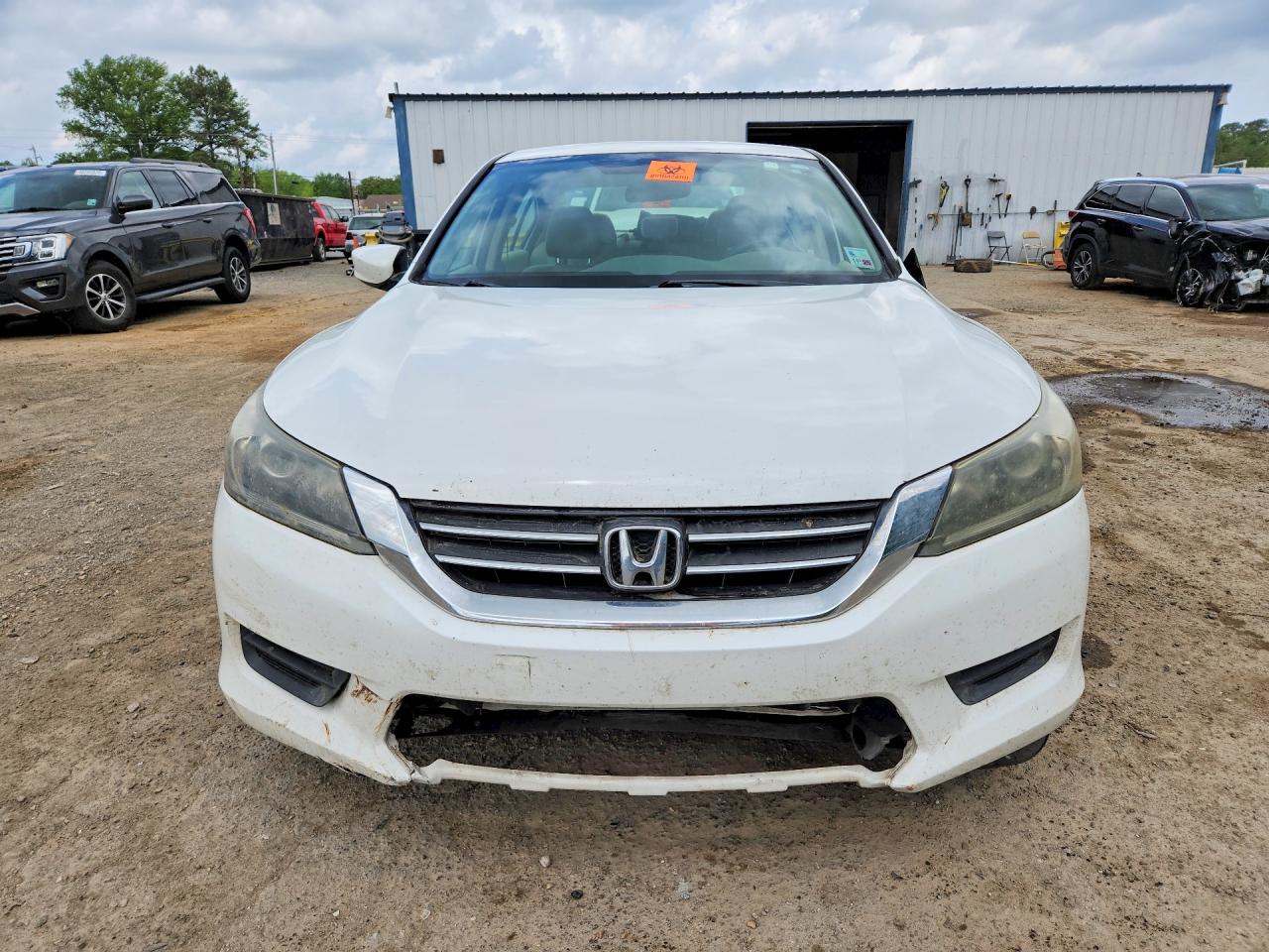 2014 HONDA ACCORD LX photo 9