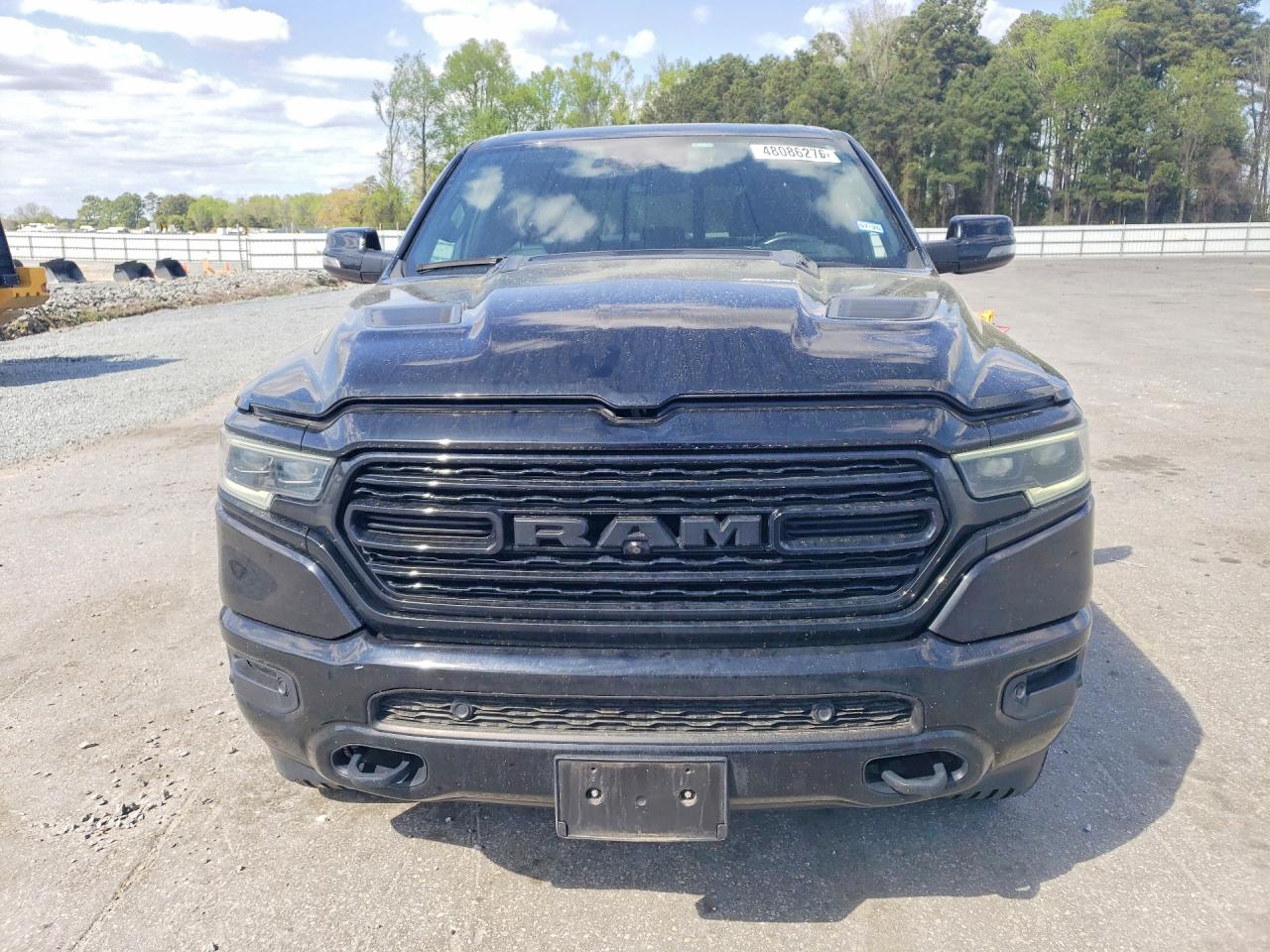 2023 RAM 1500 photo 13