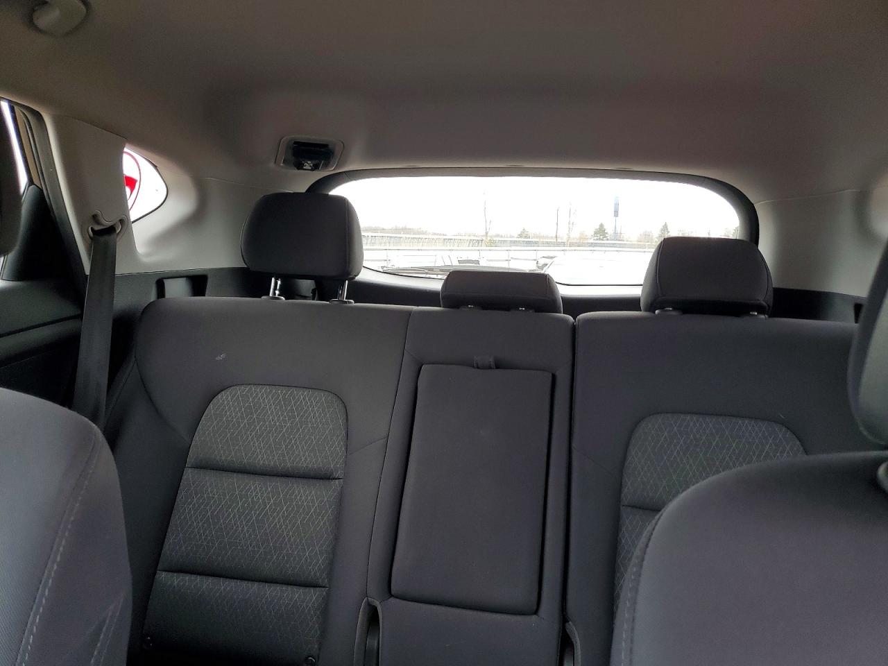 2018 HYUNDAI TUCSON SE photo 28