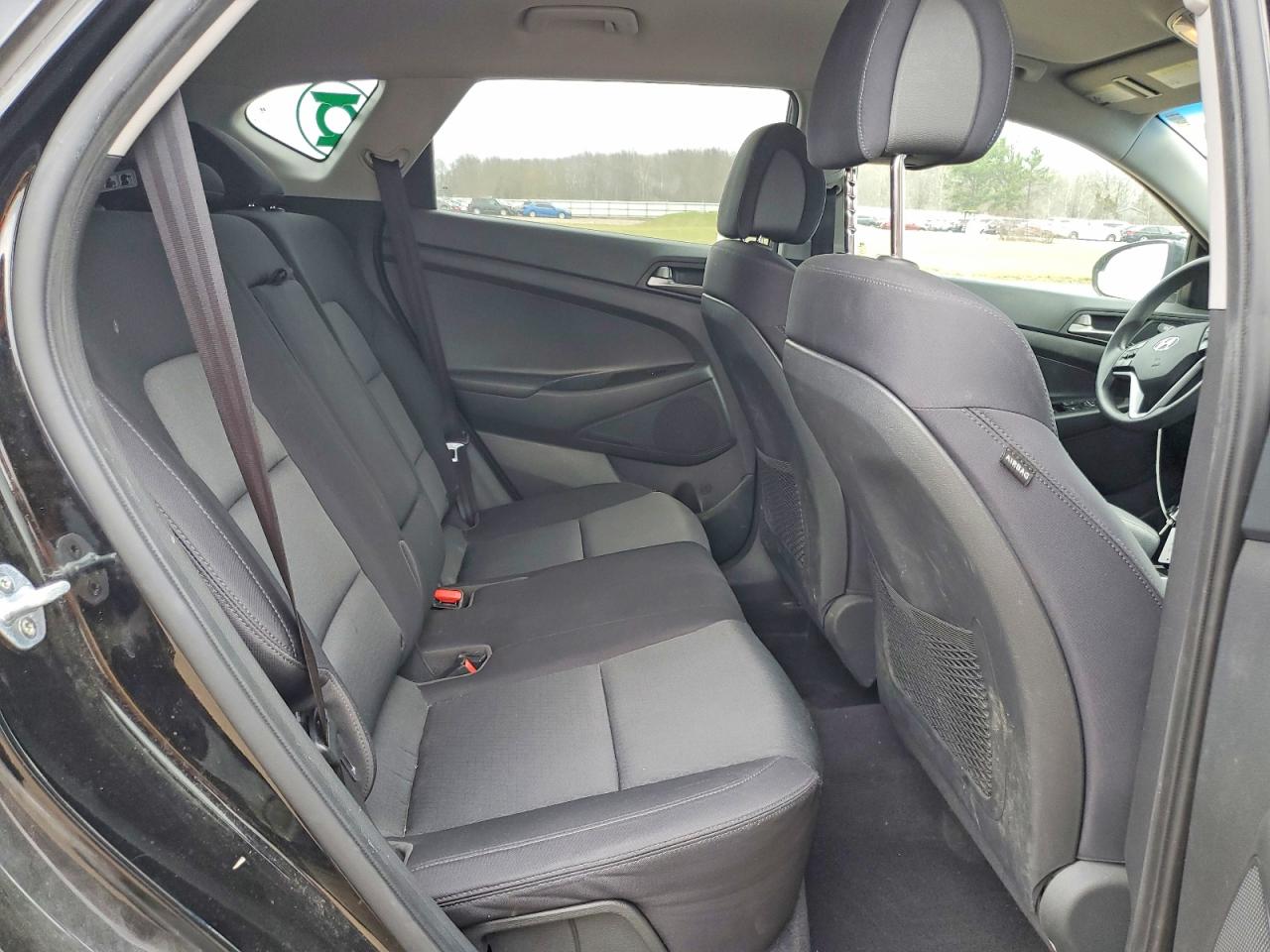 2018 HYUNDAI TUCSON SE photo 31