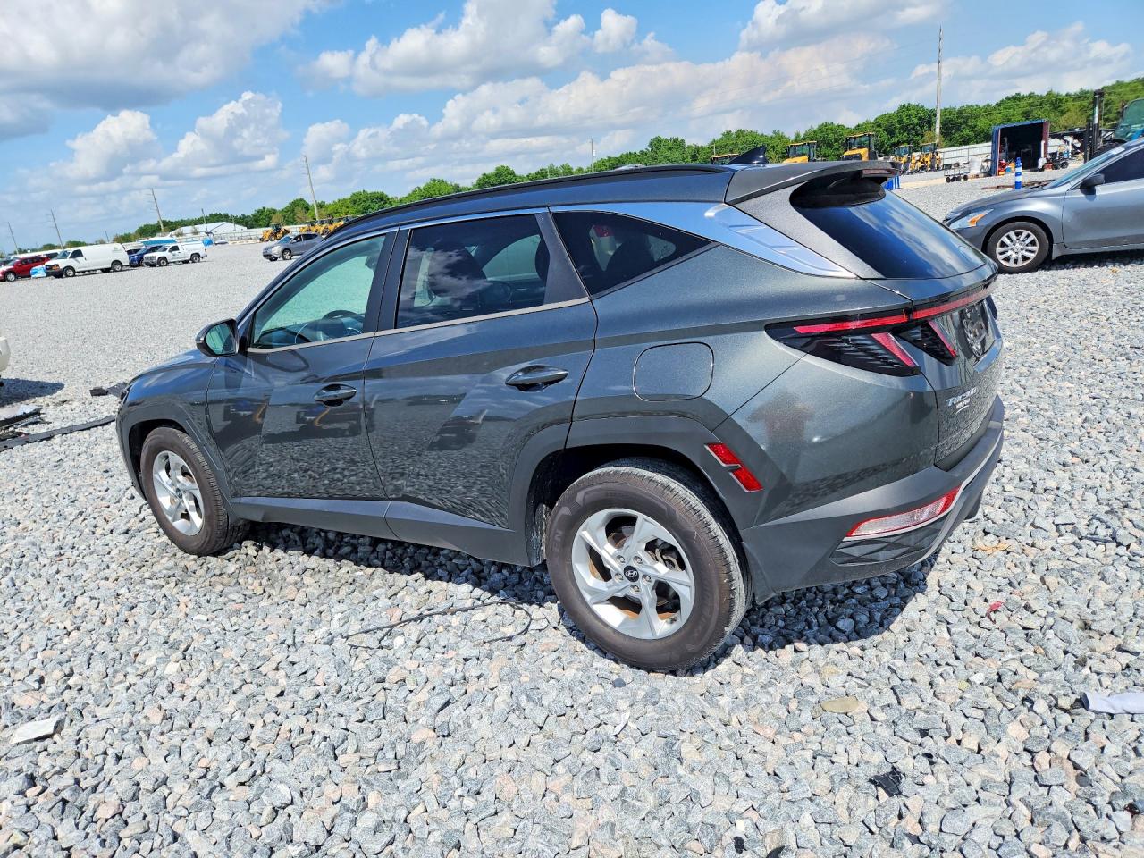 2022 HYUNDAI TUCSON SEL photo 2
