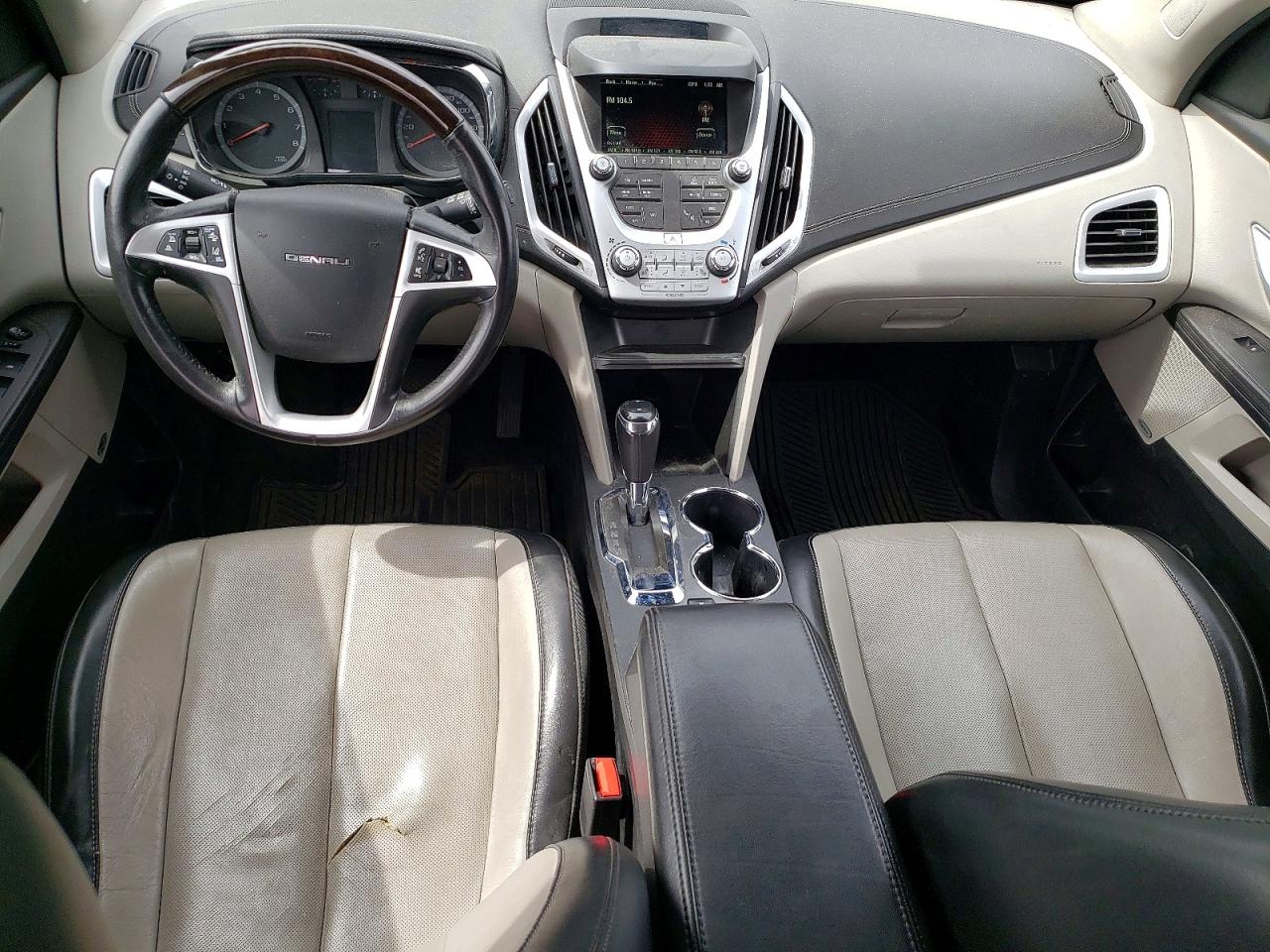 2017 GMC TERRAIN DENALI photo 22