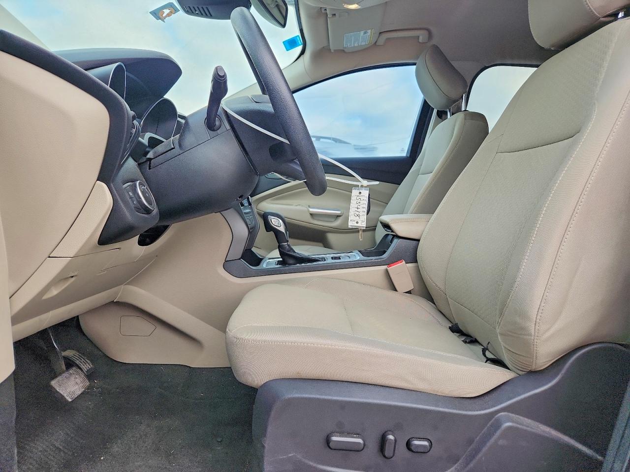 2018 FORD ESCAPE SE photo 19