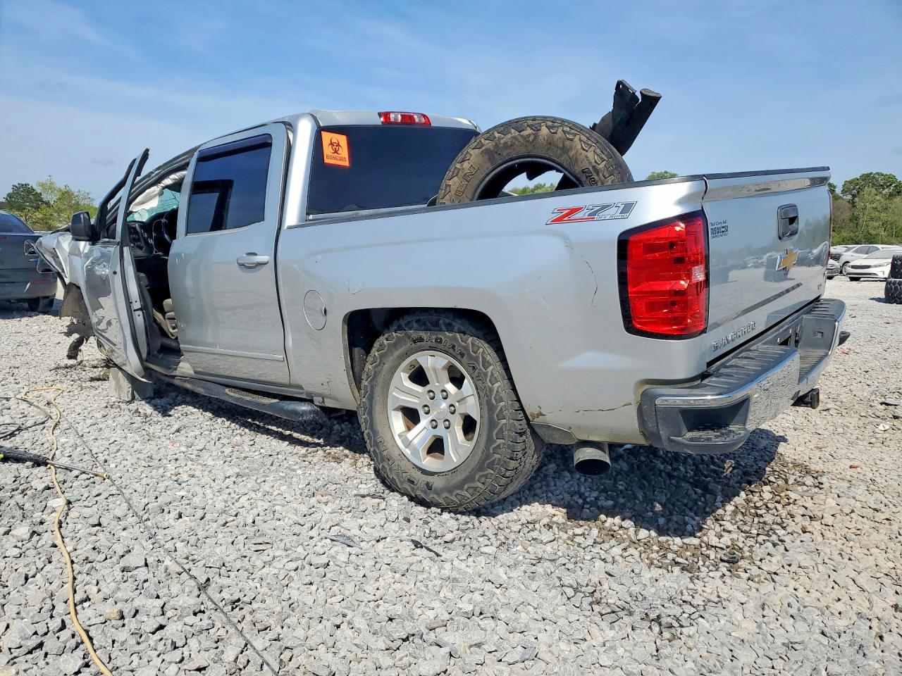 2015 CHEVROLET SILVERADO K1500 LT photo 3