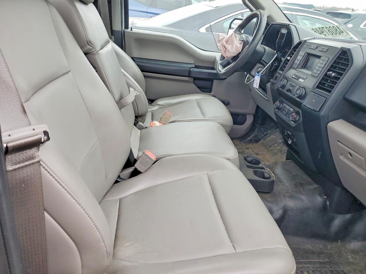 2018 FORD F150 photo 19