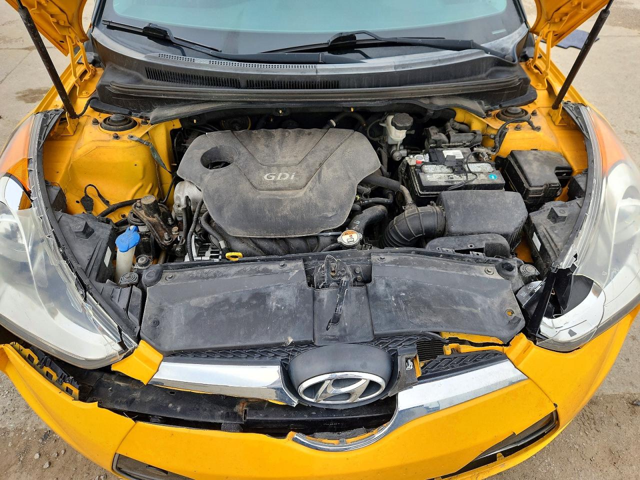 2013 HYUNDAI VELOSTER BASE photo 21