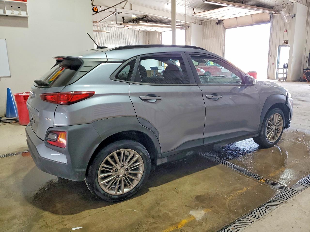 2020 HYUNDAI KONA SEL photo 5